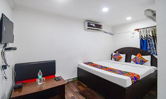 Stay Kiya Royal Oak Kolkata Exterior photo